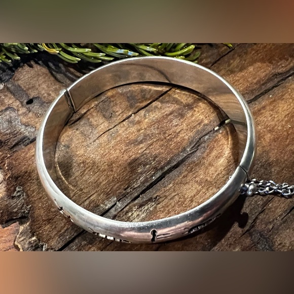 Taxco Mexico Bracelet Silver TS-43 OSA Bull Fight Toreros Story Telling Bangle M - Picture 2 of 10